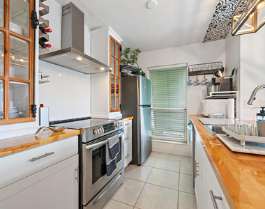 261 Cypress Point Drive - Photo Thumbnail 6