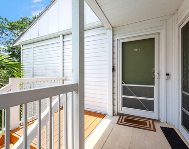 261 Cypress Point Drive - Photo Thumbnail 11