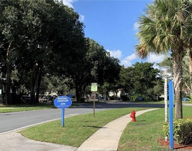 503 Gardens Drive - Photo Thumbnail 38