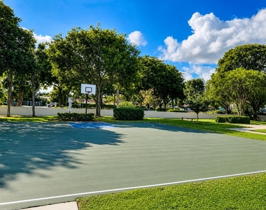 503 Gardens Drive - Photo Thumbnail 31