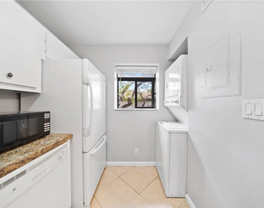 503 Gardens Drive - Photo Thumbnail 25