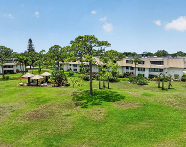 1800 Se Saint Lucie Boulevard - Photo Thumbnail 69