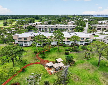 1800 Se Saint Lucie Boulevard - Photo Thumbnail 68