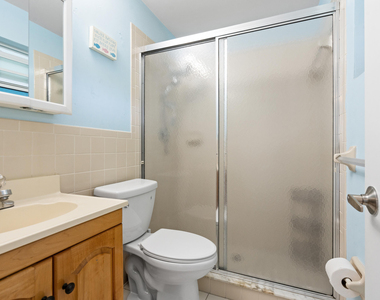 249 Center Street - Photo Thumbnail 19