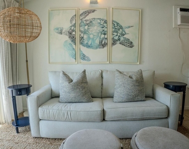 4616 Bougainvilla Drive - Photo Thumbnail 9