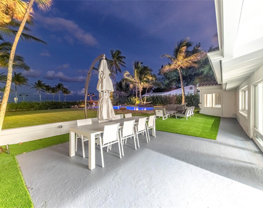 1663 N Fort Lauderdale Beach Boulevard - Photo Thumbnail 7