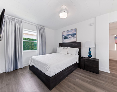1663 N Fort Lauderdale Beach Boulevard - Photo Thumbnail 31