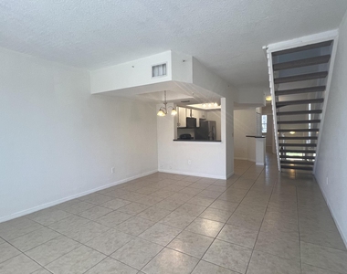 735 Sw 148th Avenue - Photo Thumbnail 3