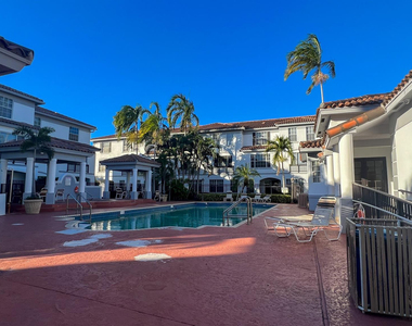 735 Sw 148th Avenue - Photo Thumbnail 14