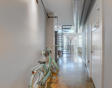 185 Ne 4th Avenue - Photo Thumbnail 4