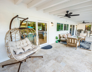 3127 Sherwood Boulevard - Photo Thumbnail 28
