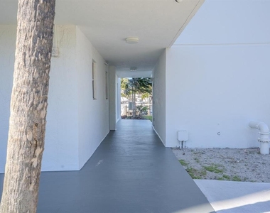 2731 Ne 14th Street - Photo Thumbnail 18