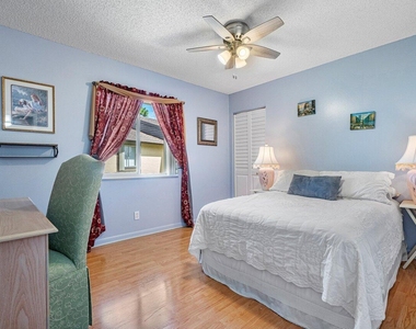 407 Pine Glen Lane - Photo Thumbnail 9
