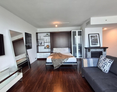244 Biscayne Boulevard - Photo Thumbnail 9