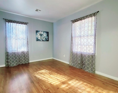 3512 N Holman Court - Photo Thumbnail 22