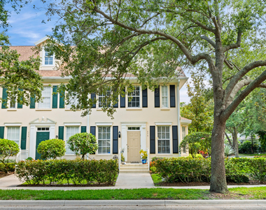 246 Iris Drive - Photo Thumbnail 1