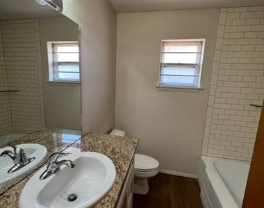 204 Texas Street - Photo Thumbnail 1