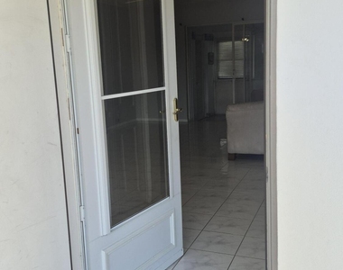 2805 Crosley Drive E - Photo Thumbnail 19