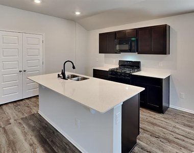 3617 Maggie Road - Photo Thumbnail 2