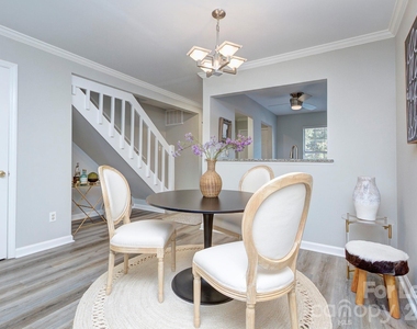 8268 Golf Ridge Drive - Photo Thumbnail 8