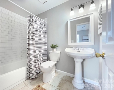 8268 Golf Ridge Drive - Photo Thumbnail 17