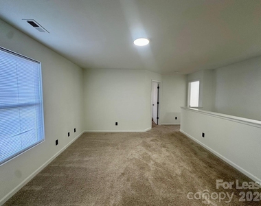 340 Zander Woods Court - Photo Thumbnail 15