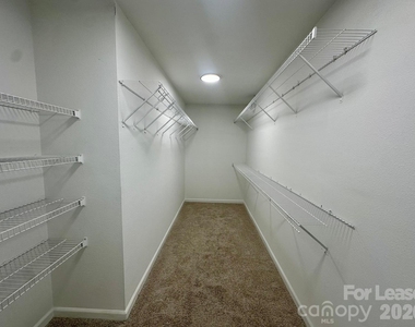 340 Zander Woods Court - Photo Thumbnail 9
