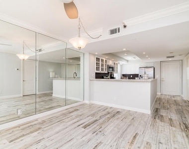 3901 S Flagler Drive - Photo Thumbnail 6