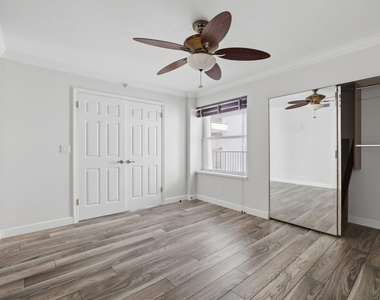 3901 S Flagler Drive - Photo Thumbnail 5