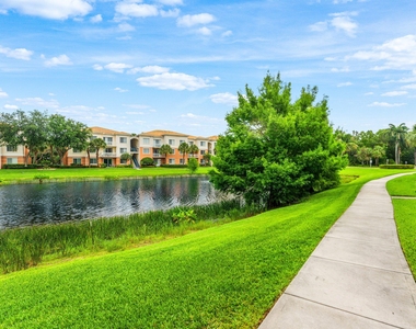 10106 W Myrtlewood Cir Circle W - Photo Thumbnail 21