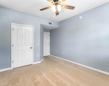 10106 W Myrtlewood Cir Circle W - Photo Thumbnail 12
