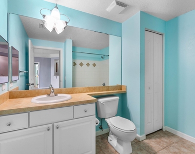 10106 W Myrtlewood Cir Circle W - Photo Thumbnail 13