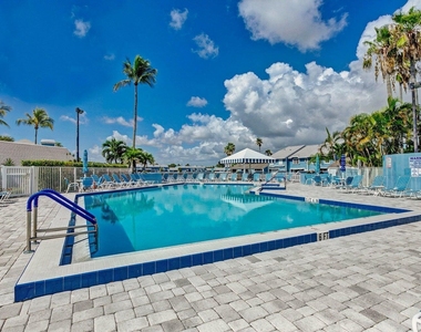 716 Ocean Dunes Circle - Photo Thumbnail 39