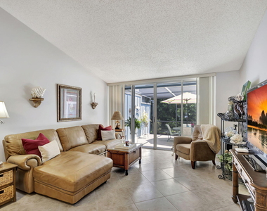 716 Ocean Dunes Circle - Photo Thumbnail 22