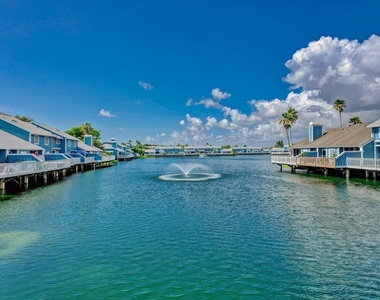 716 Ocean Dunes Circle - Photo Thumbnail 44