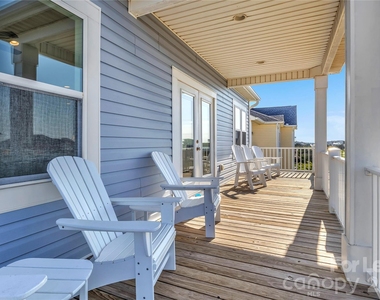 1708 W Dolphin Drive - Photo Thumbnail 27