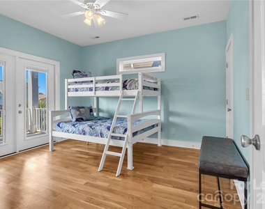 1708 W Dolphin Drive - Photo Thumbnail 22