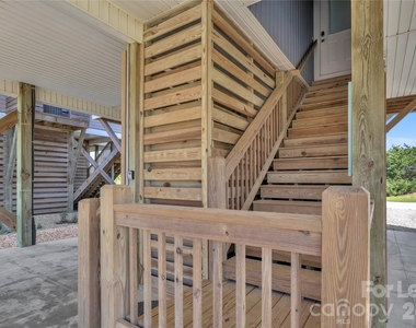 1708 W Dolphin Drive - Photo Thumbnail 25