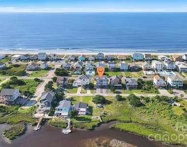 1708 W Dolphin Drive - Photo Thumbnail 1