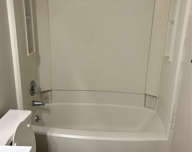 11040 Harrowfield Road - Photo Thumbnail 11