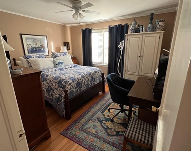 1327 S Kings Drive - Photo Thumbnail 2