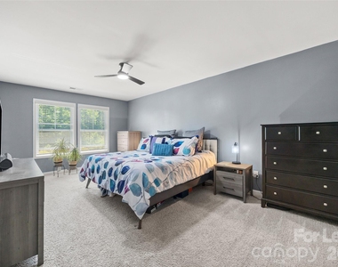 1095 Chicory Trace - Photo Thumbnail 17
