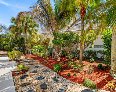 4983 Garden Drive - Photo Thumbnail 28