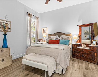 4983 Garden Drive - Photo Thumbnail 16