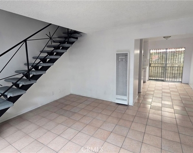 5341 Cronus Street - Photo Thumbnail 2