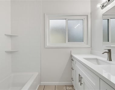 312 Raymondale - Photo Thumbnail 19