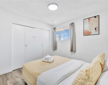1345 Jellick Avenue - Photo Thumbnail 18