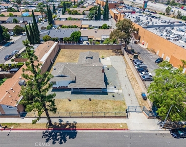 1345 Jellick Avenue - Photo Thumbnail 55