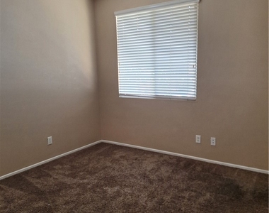 28410 Socorro - Photo Thumbnail 6