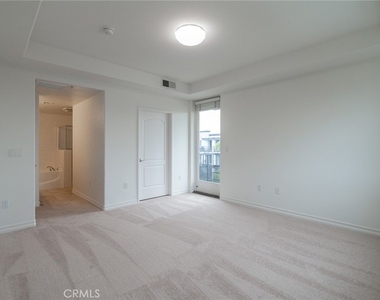 629 Traction Avenue - Photo Thumbnail 22